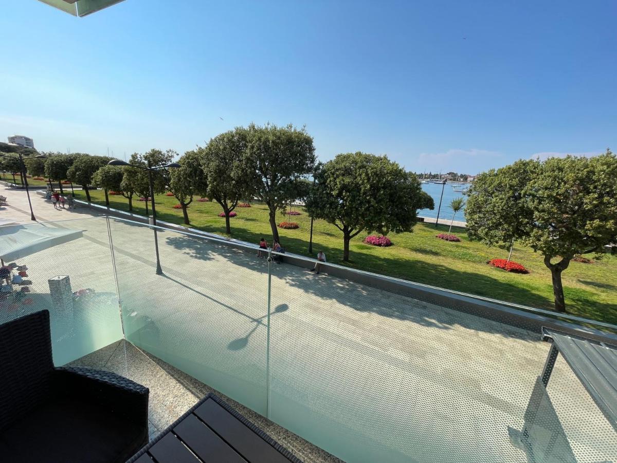 Apartments Riva-Interauto Umag Eksteriør billede