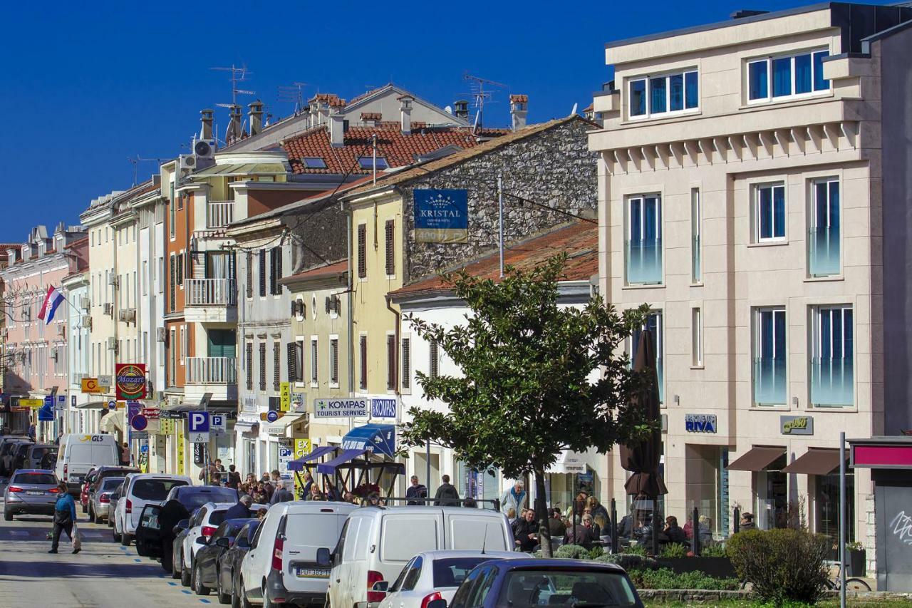 Apartments Riva-Interauto Umag Eksteriør billede